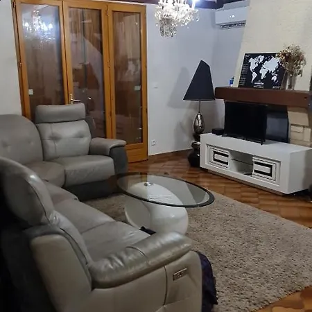Maison Chaleureuse Et Spacieuse Avec Jardin - Theplace2be * Vernon (Eure)